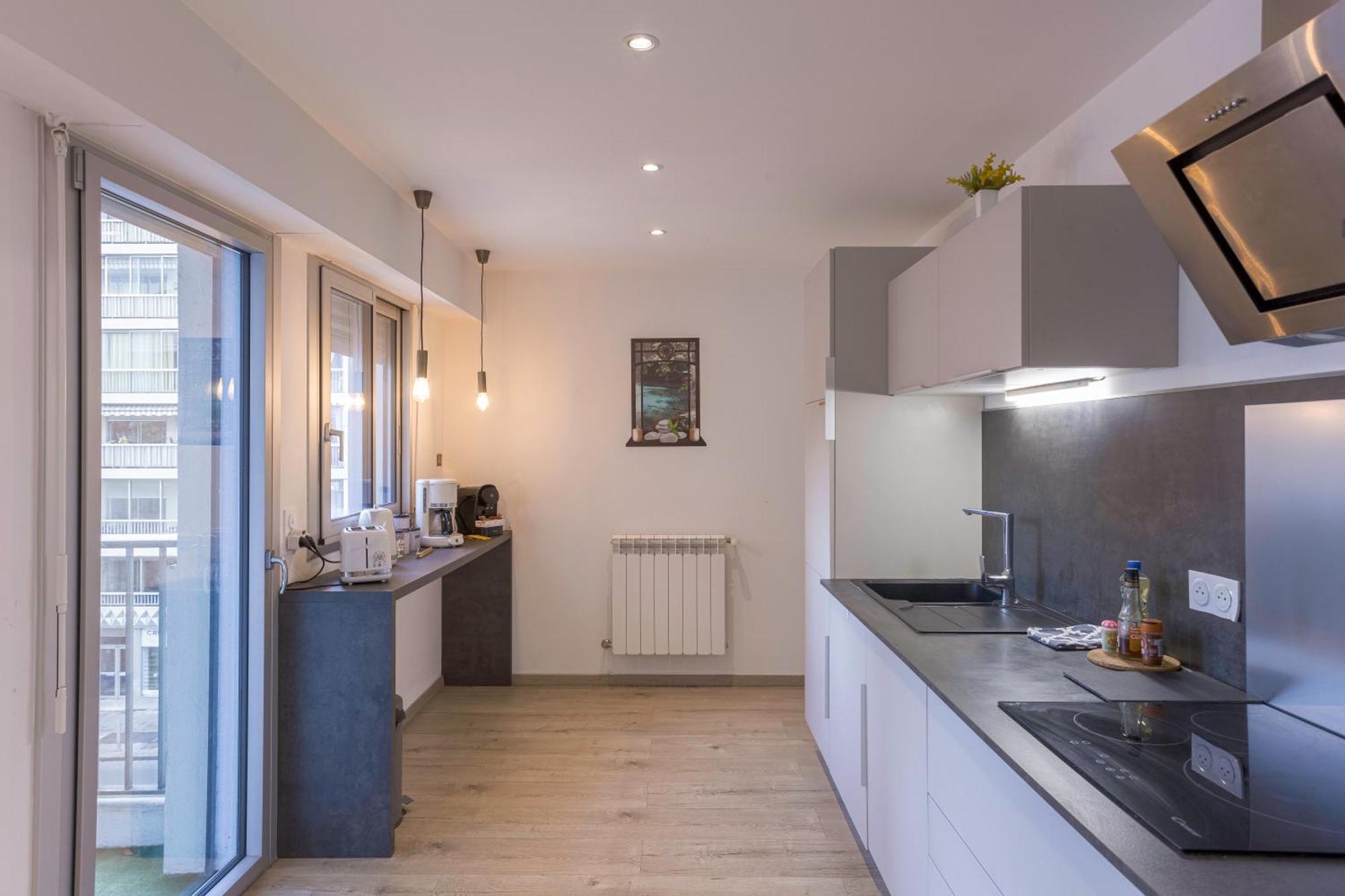 "Casa Nonna" - 16 Mn A Pied Du Palais, Parking Prive, Clim, Ascenseur Apartment Cannes Bagian luar foto